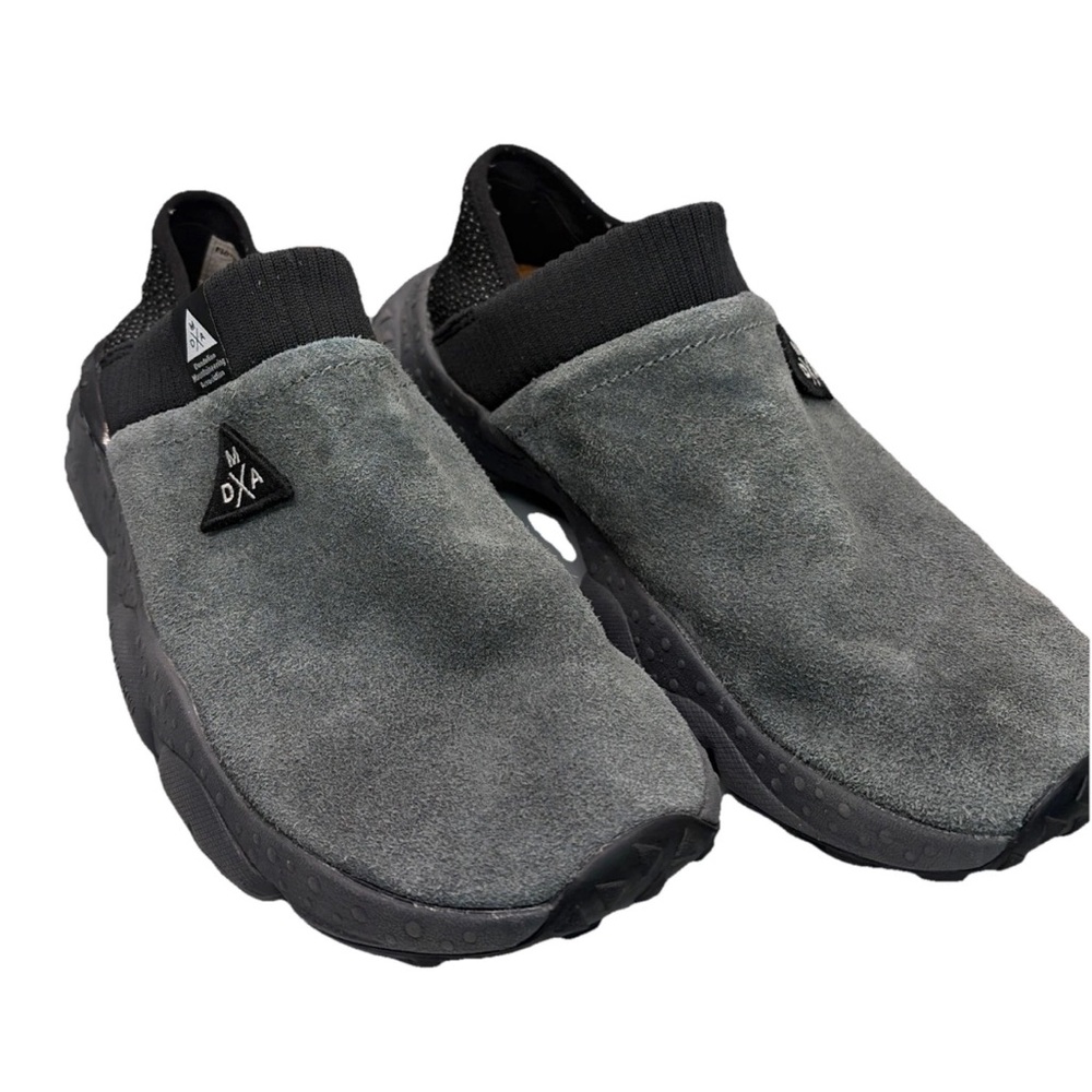 Men's Gray Slip-On Sneakers - DXA